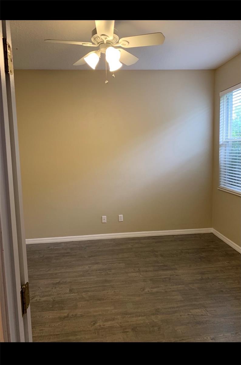 LAKE FOREST SEC 8 - Residential Lease