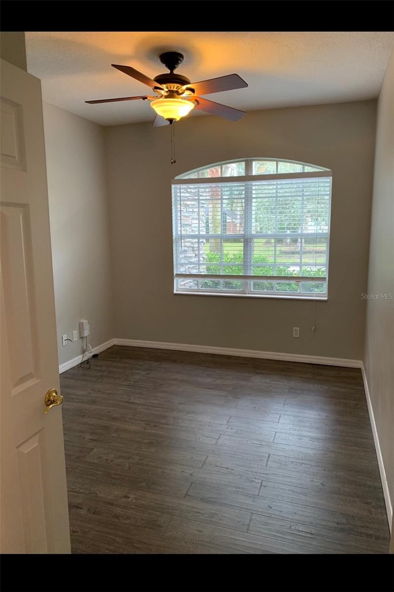 LAKE FOREST SEC 8 - Residential Lease