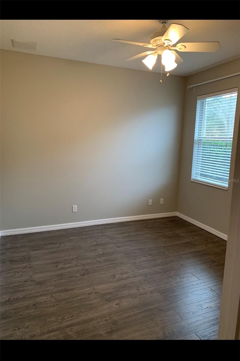 LAKE FOREST SEC 8 - Residential Lease