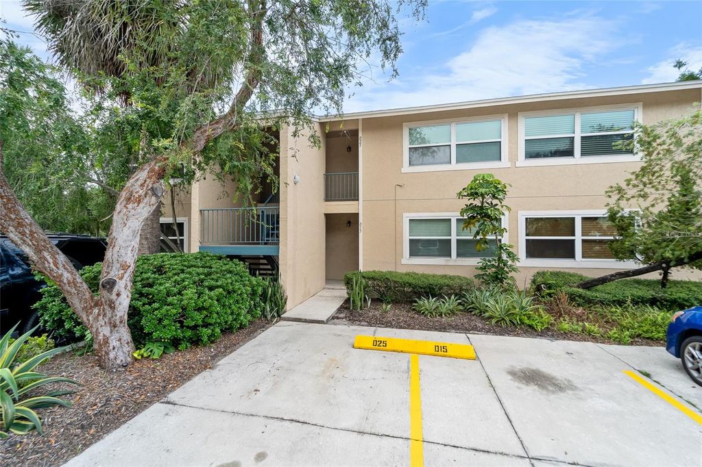 Photo of 4810 S Dauphin Avenue #D25, Tampa, FL 33611 (MLS # TB8441308)