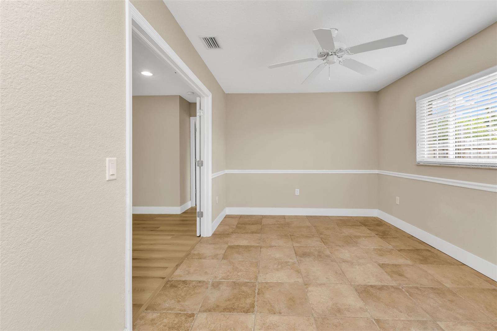 PALM SHORES - Residential