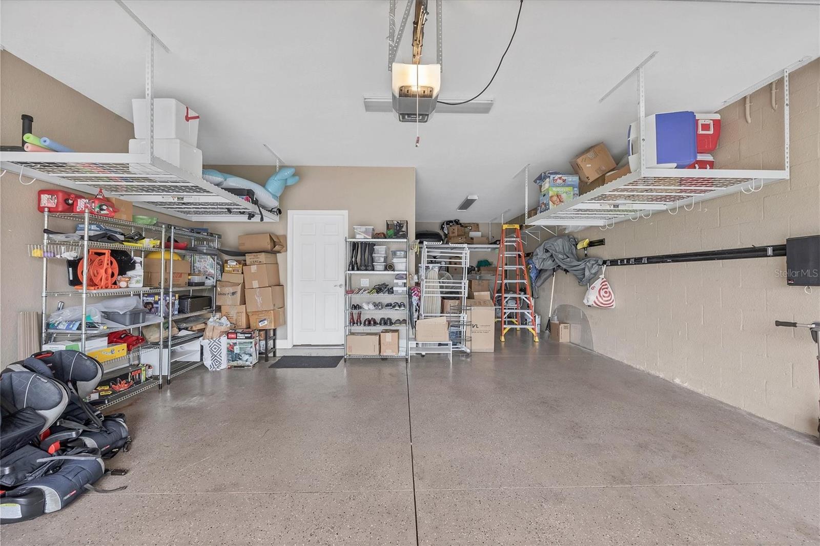 ARBOR LAKES ON PALMER RANCH - Residential