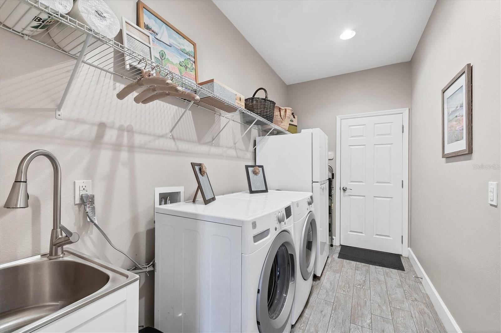 ARBOR LAKES ON PALMER RANCH - Residential