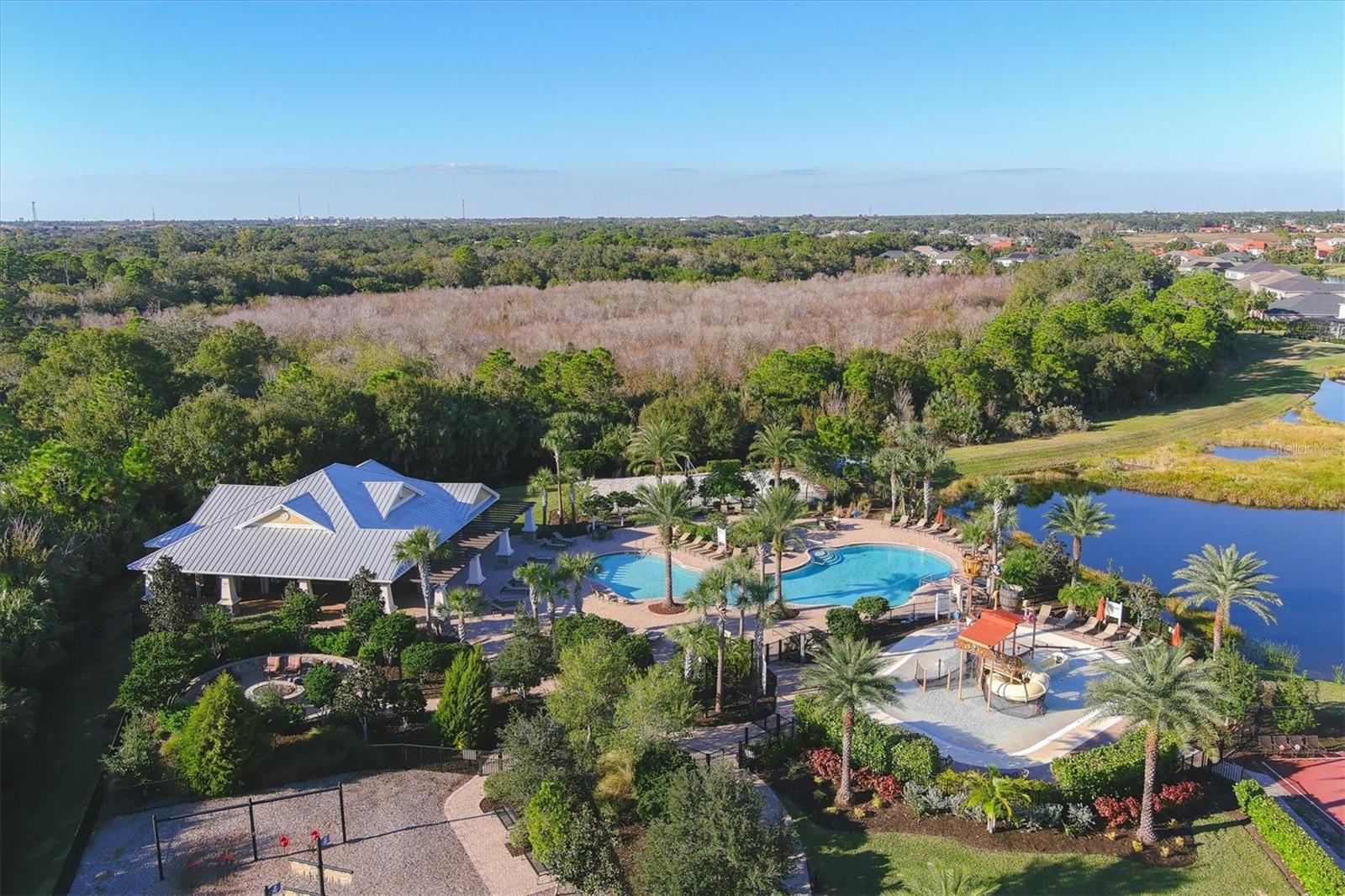 ARBOR LAKES ON PALMER RANCH - Residential