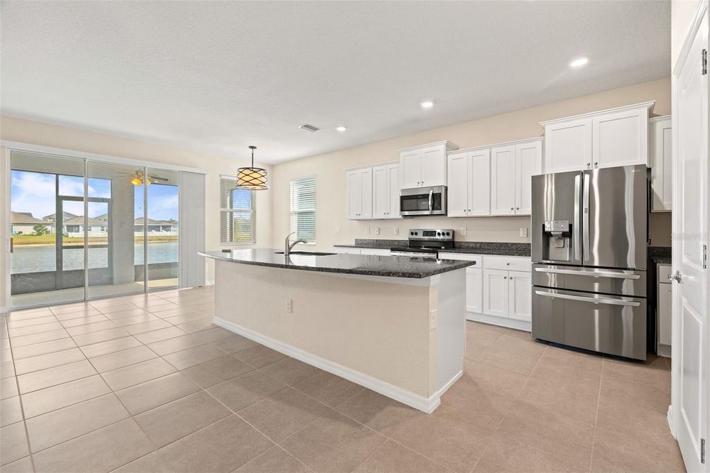 Photo of 4016 Mossy Limb Court, Palmetto, FL 34221 (MLS # A4679432)