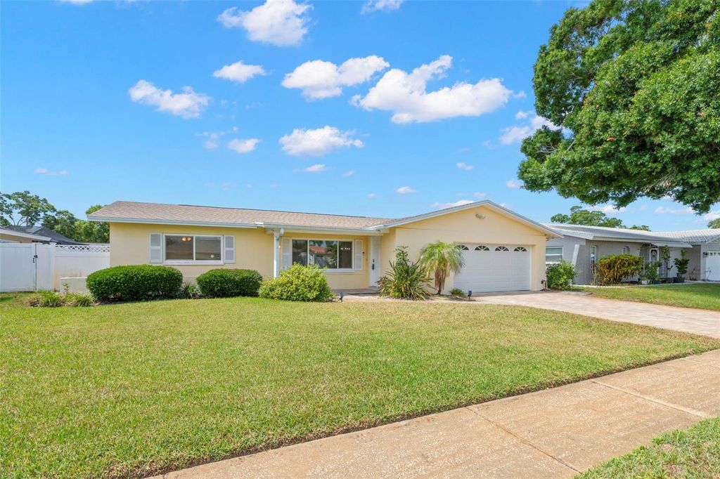 Photo of 13150 88th Avenue, Seminole, FL 33776 (MLS # TB8503820)