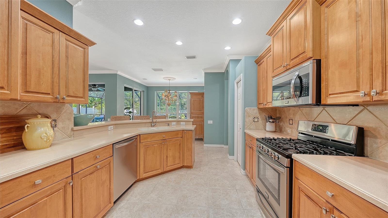 TREYMORE AT THE VILLAGES OF PALM-AIRE - Residential