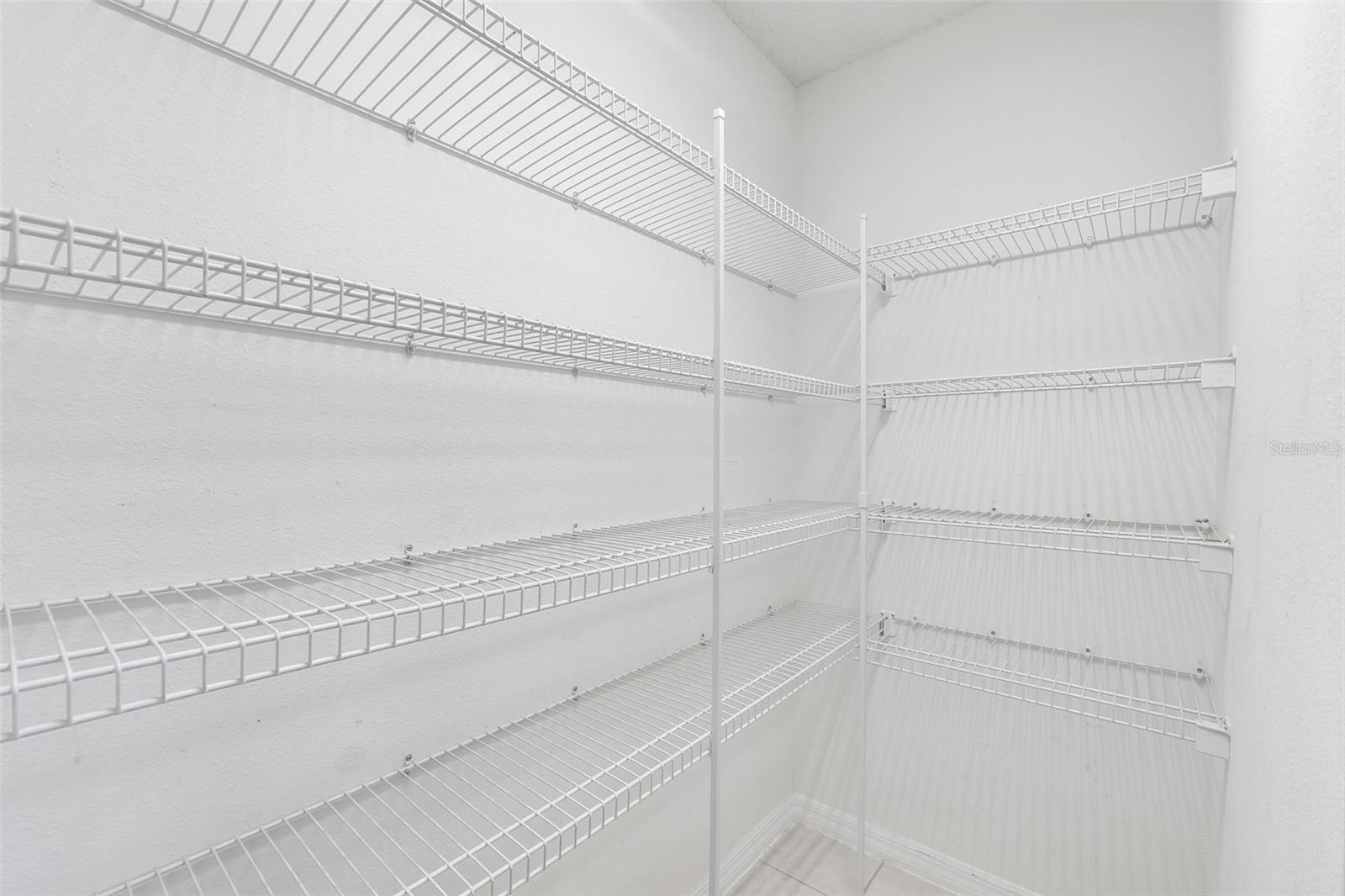 HAMPTON ESTATES - Residential