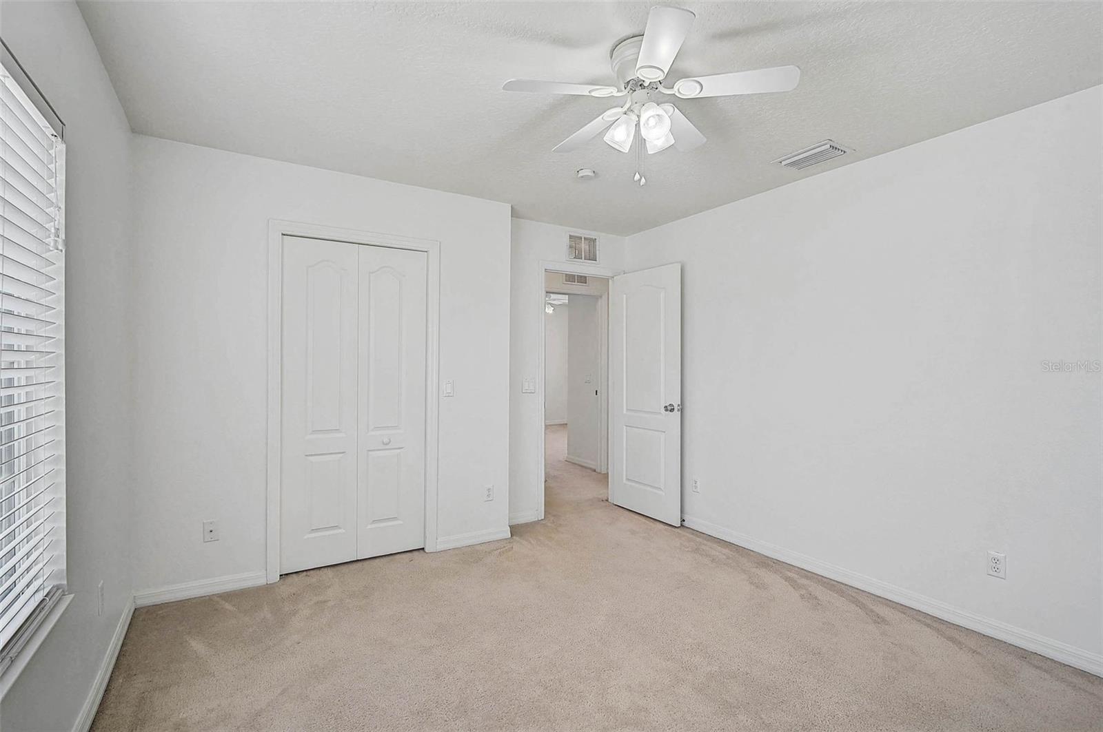 THE TWNHMS AT LIGHTHOUSE COVE IV - Residential