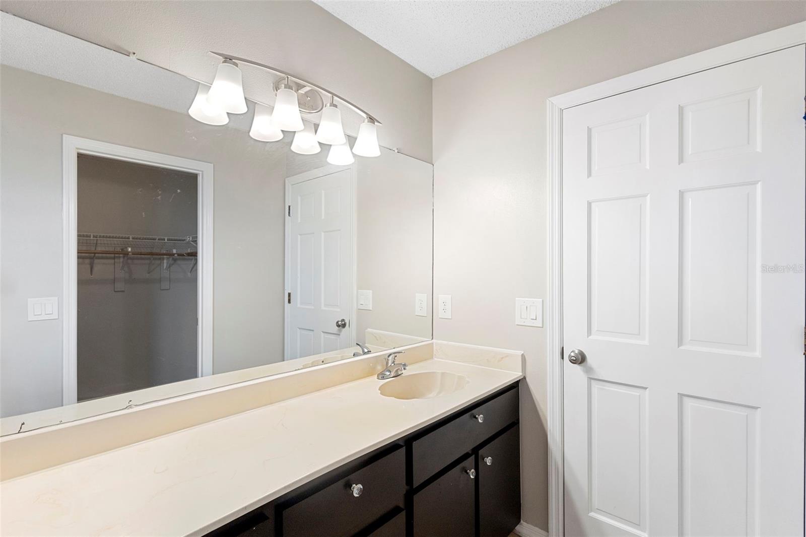 DELTONA LAKES UNIT 07 - Residential