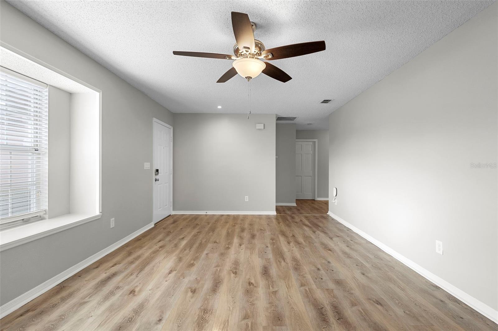 DELTONA LAKES UNIT 07 - Residential