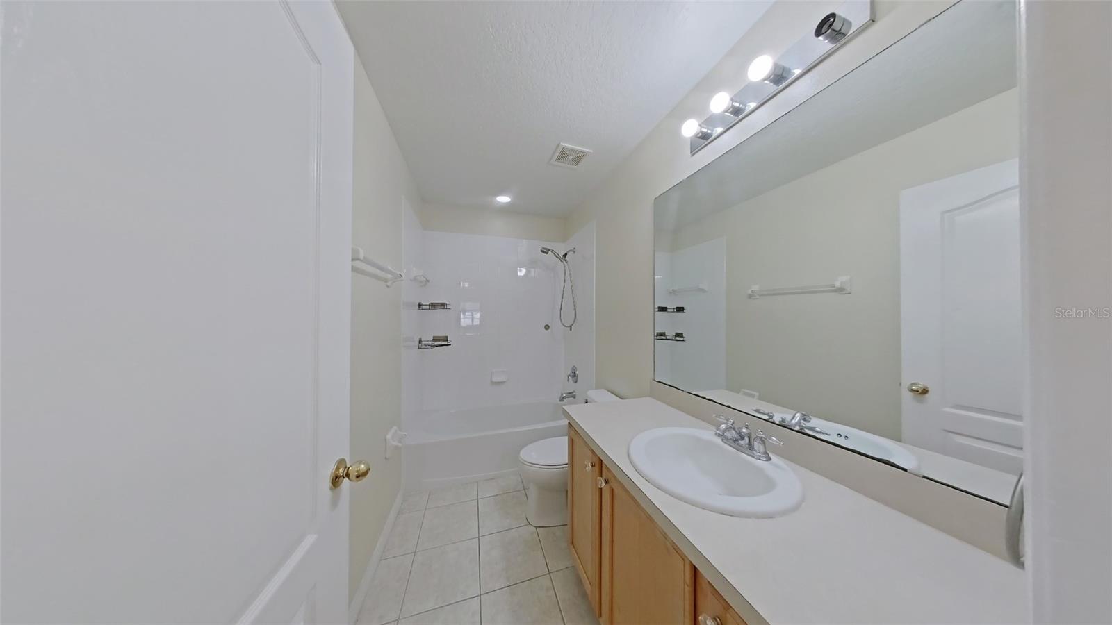 HAMLET AT WEST HAVEN - Residential Lease