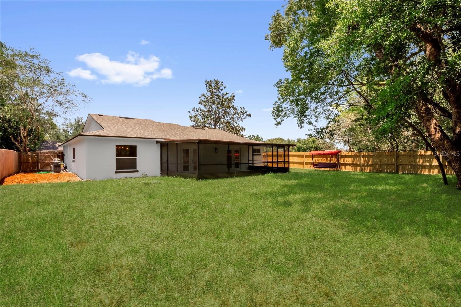 1301 PARADISE LANE