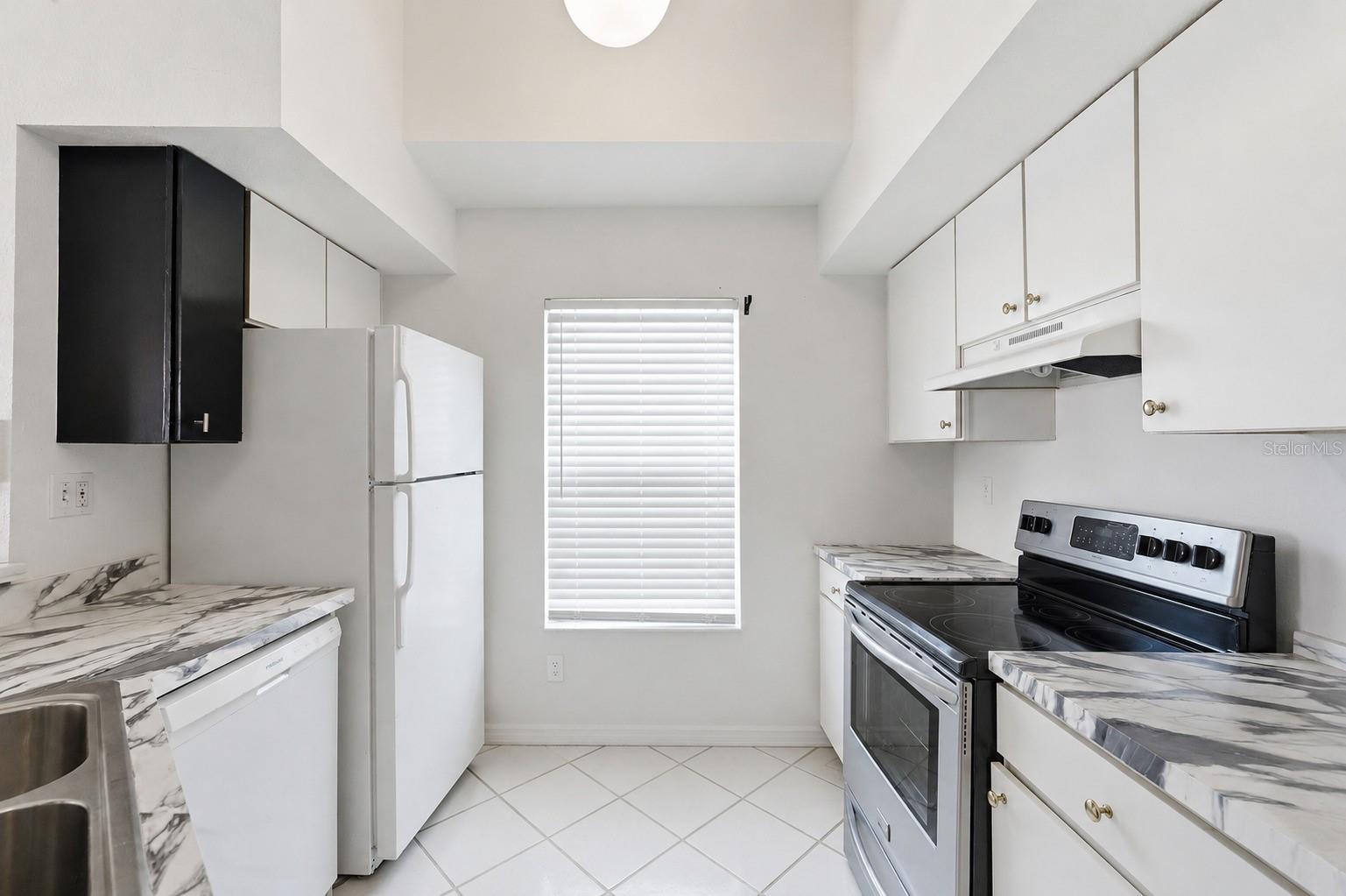 LAKE CHASE CONDO - Residential