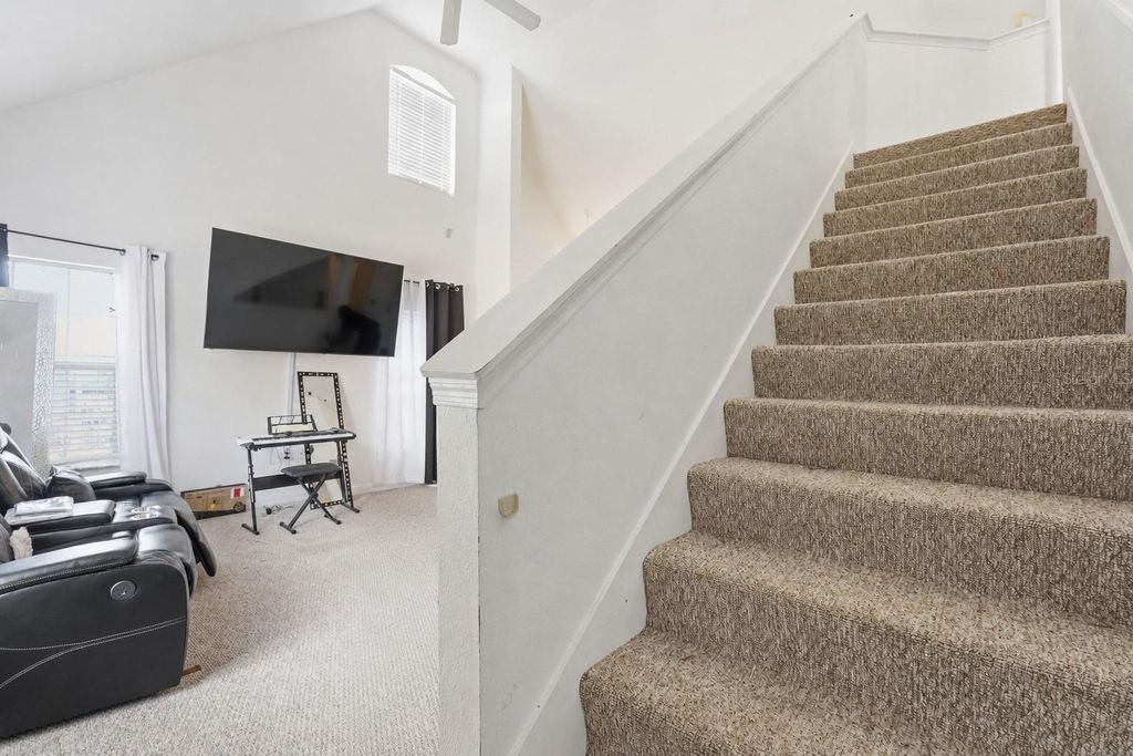 Photo of 10436 White Lake Court #10436, Tampa, FL 33626 (MLS # A4694199)