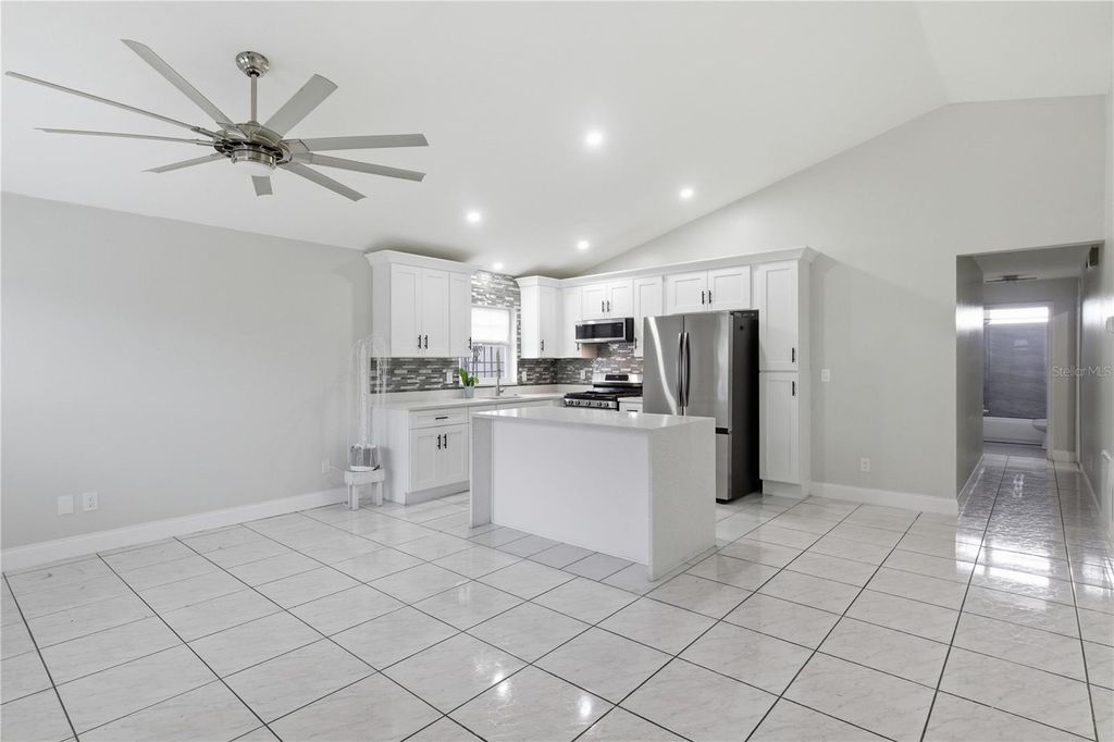 Photo of 1527 Brookebridge Drive, Orlando, FL 32825 (MLS # O6382964)