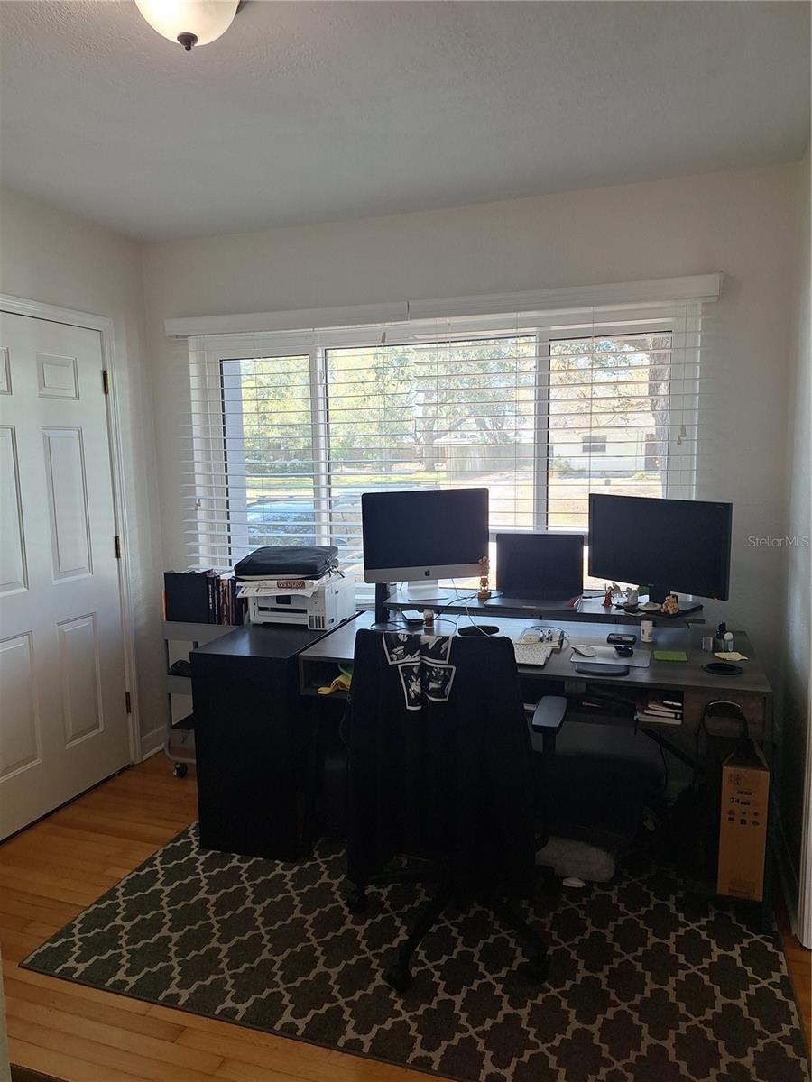 SKYCREST - Residential