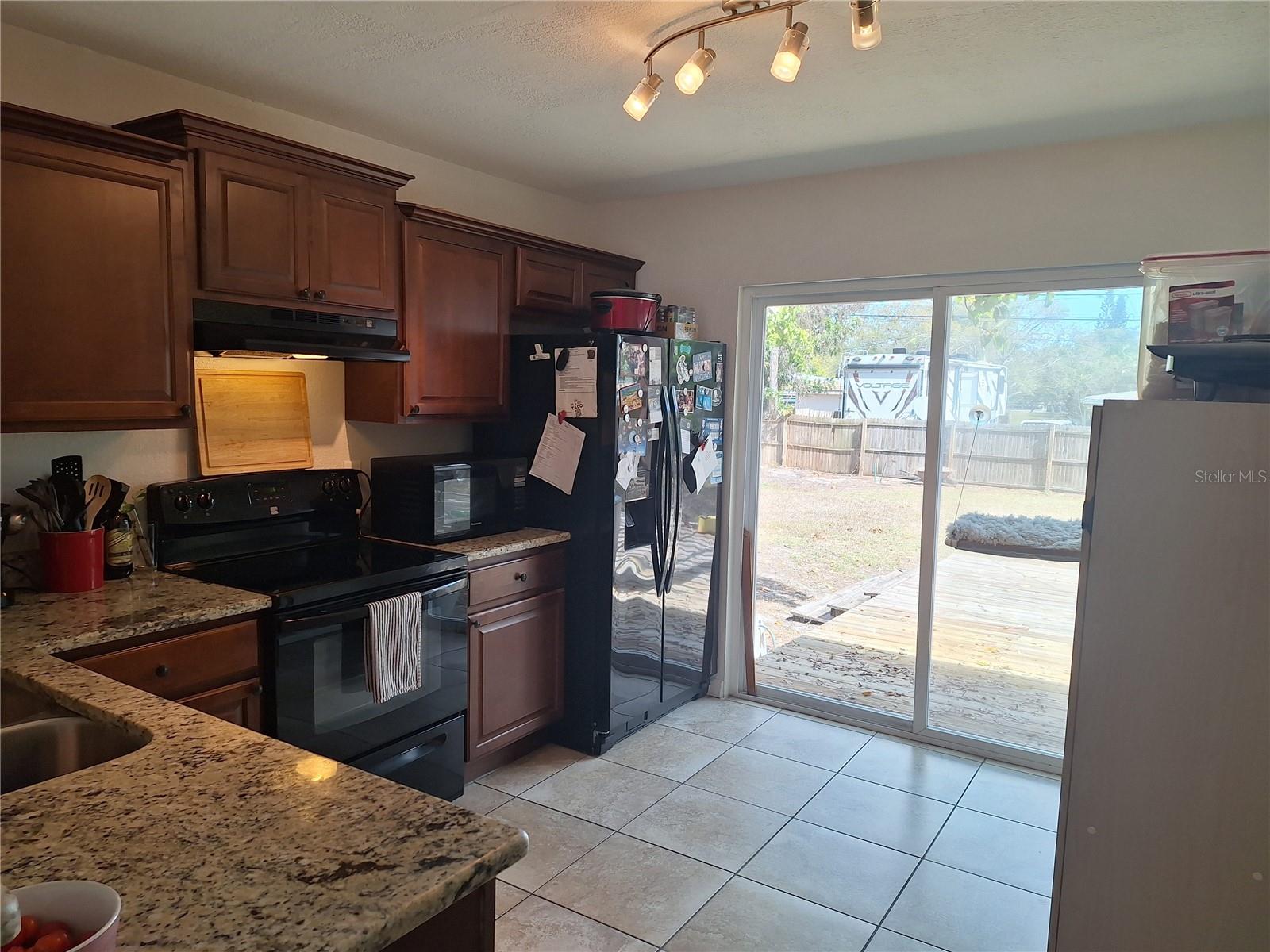 SKYCREST - Residential