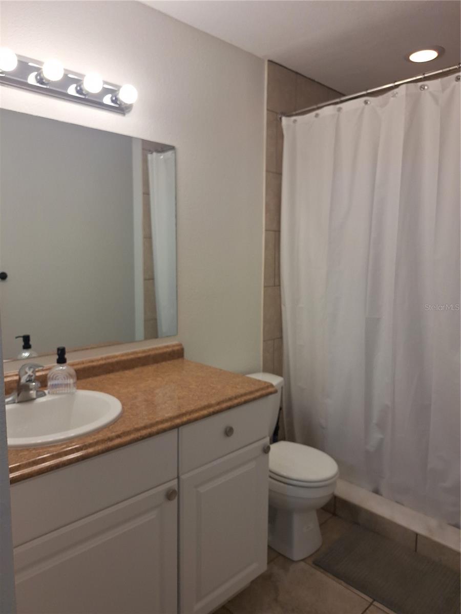 SKYCREST - Residential