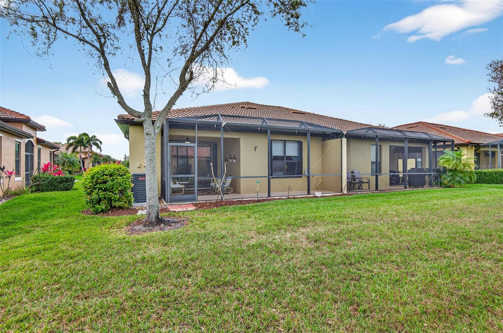 SOUTHSHORE FALLS PH 2 - Residential