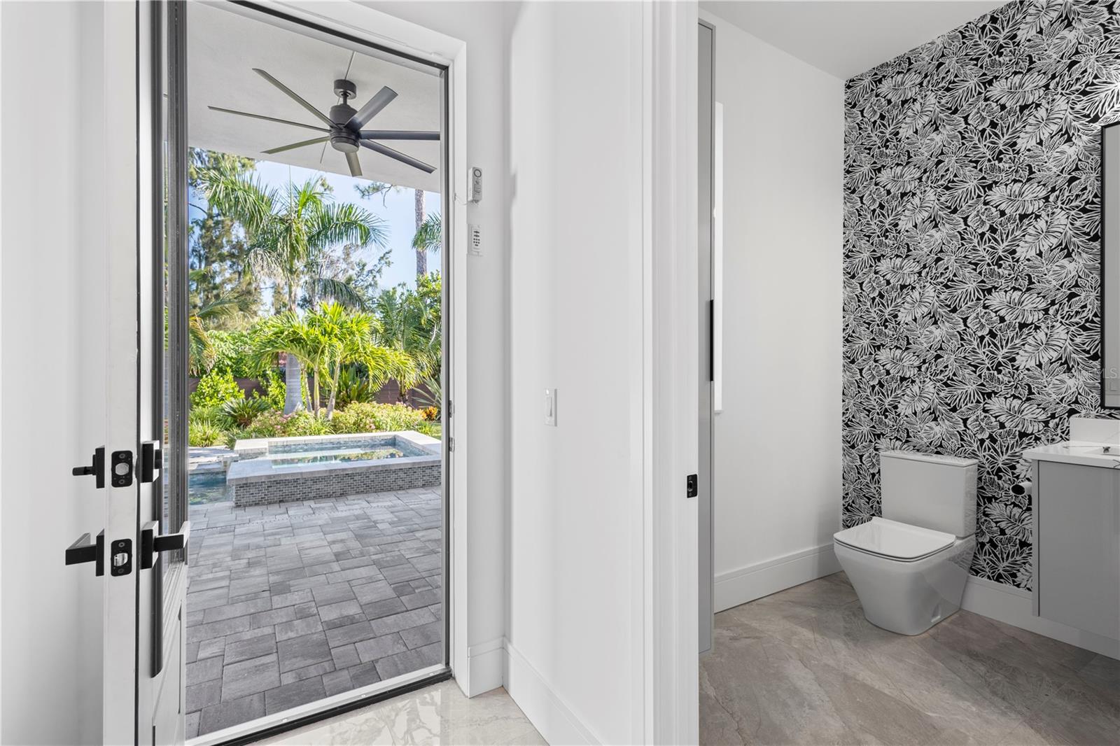 SHORELINE - Residential