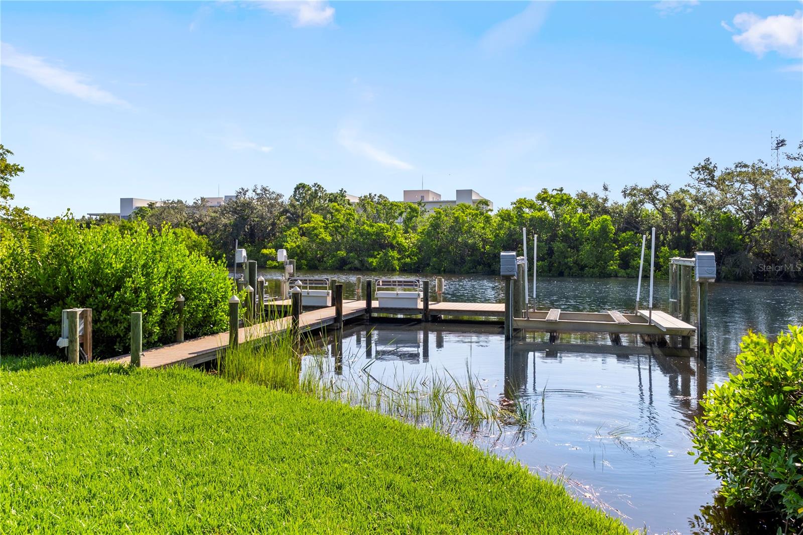 SHORELINE - Residential