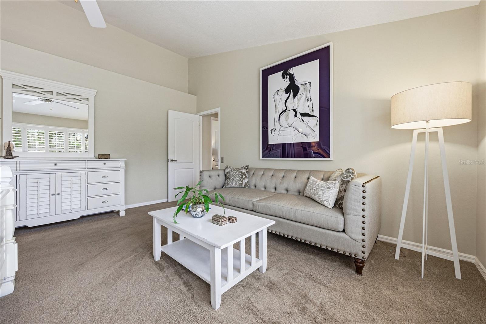 HUNTERS GREEN - Residential