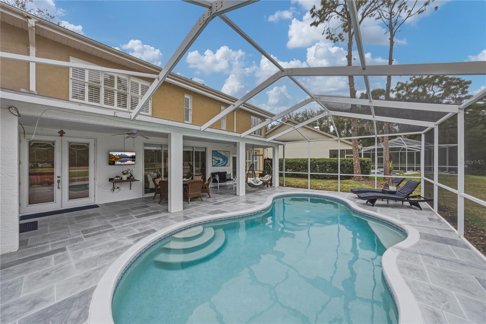 HUNTERS GREEN - Residential