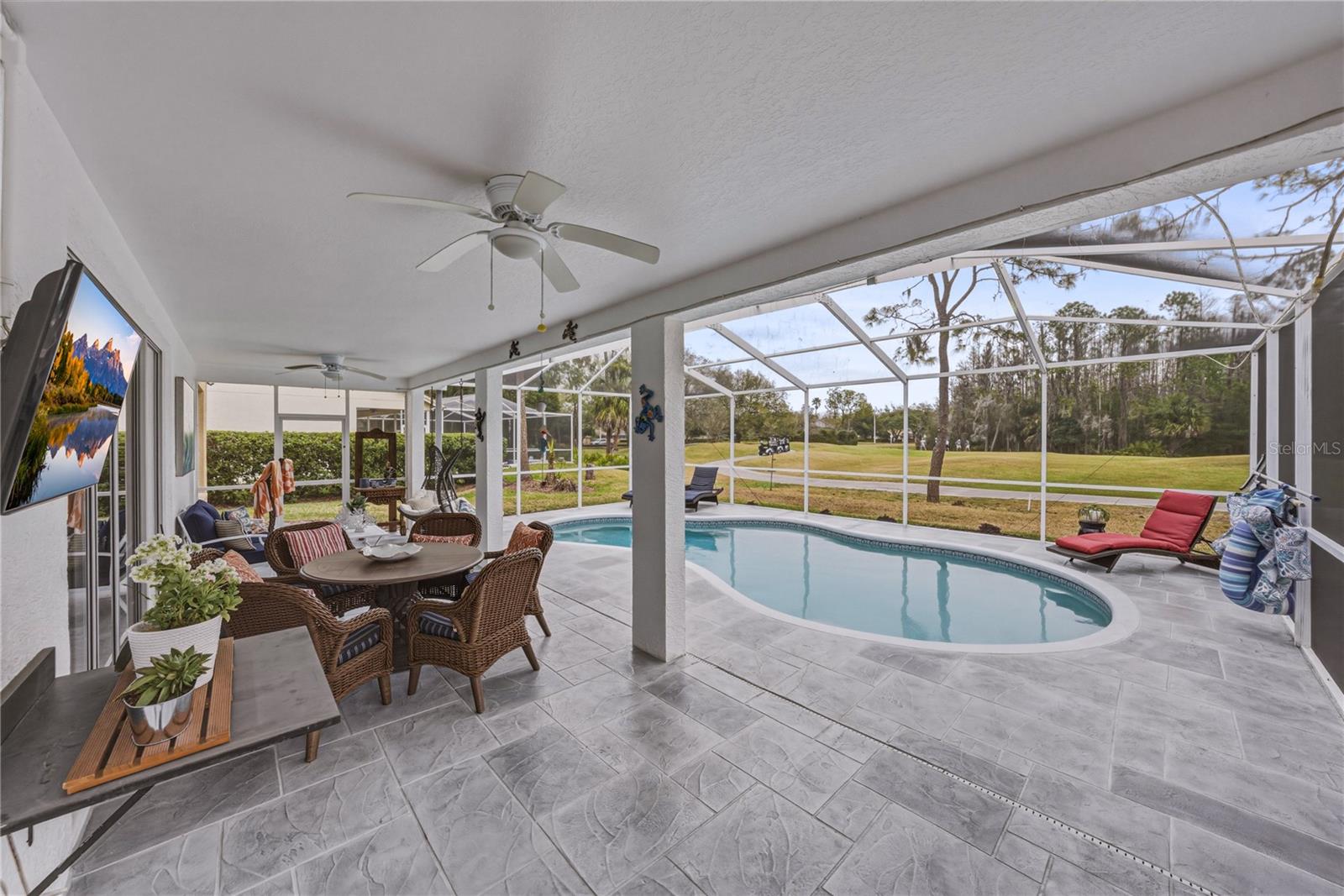 HUNTERS GREEN - Residential