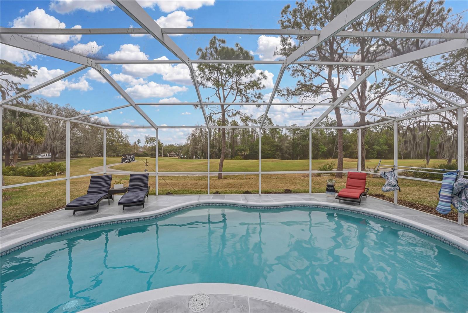 HUNTERS GREEN - Residential