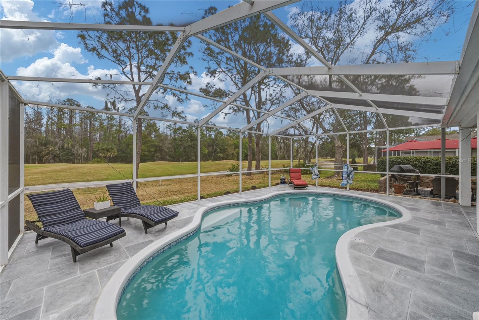 HUNTERS GREEN - Residential