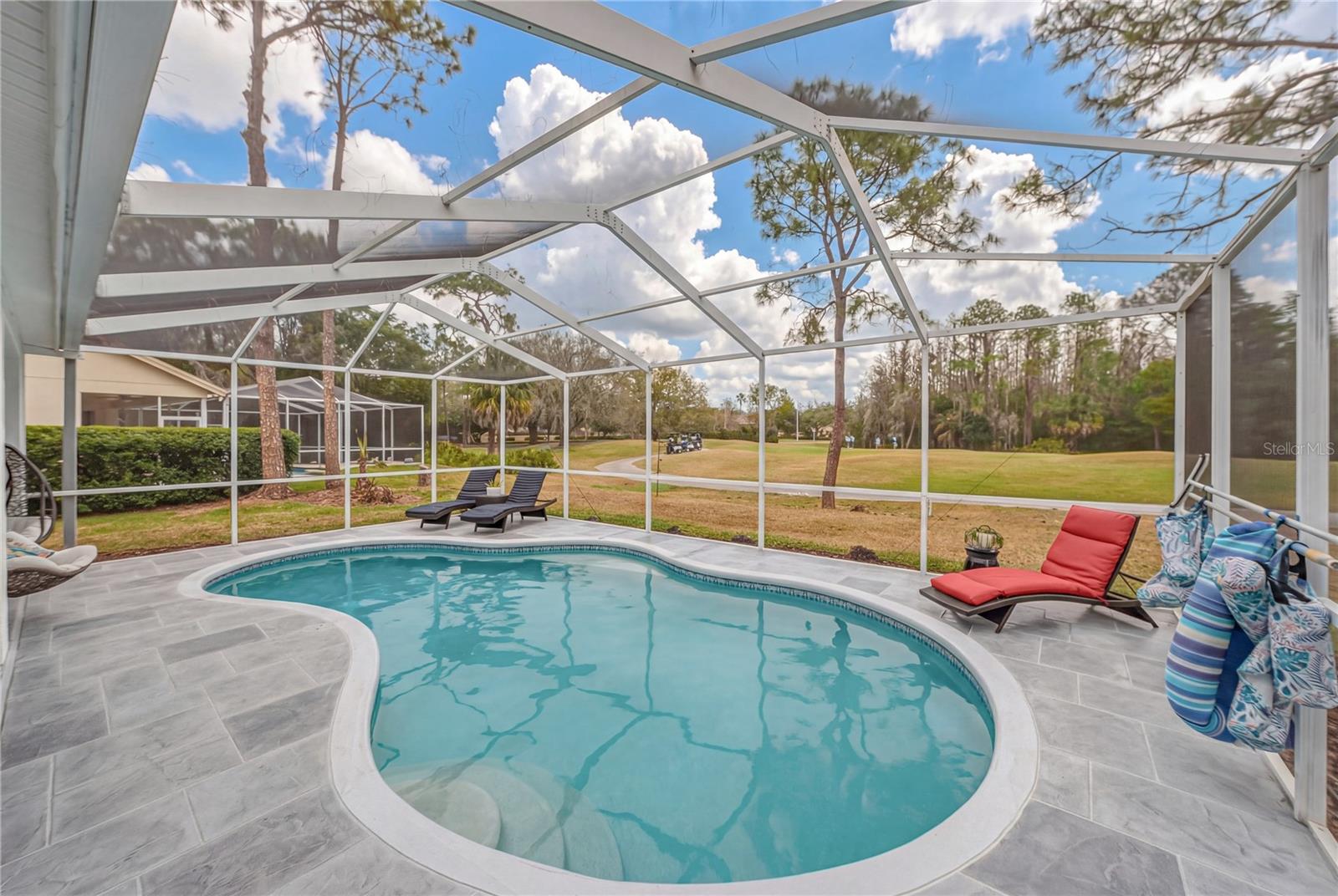 HUNTERS GREEN - Residential