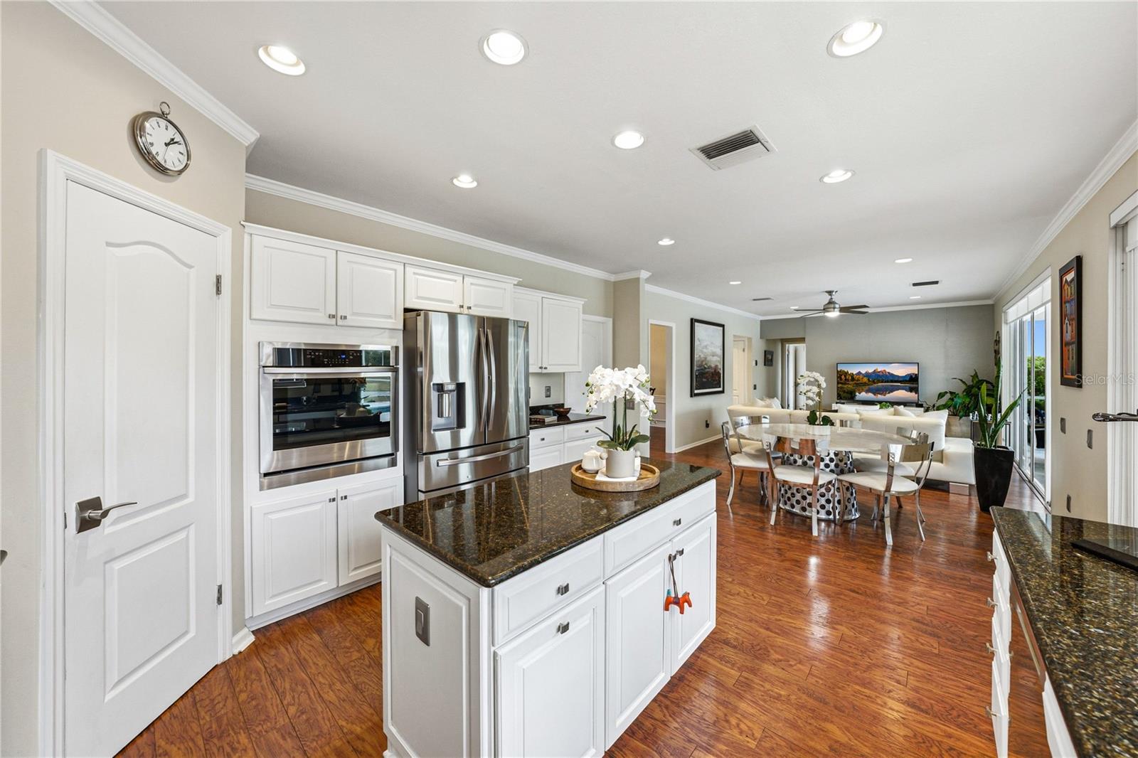 HUNTERS GREEN - Residential