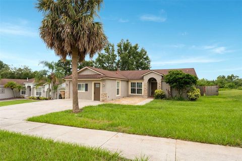 Photo of 15908 Lake Orienta Court, Clermont, FL 34711 (MLS # G5099855)