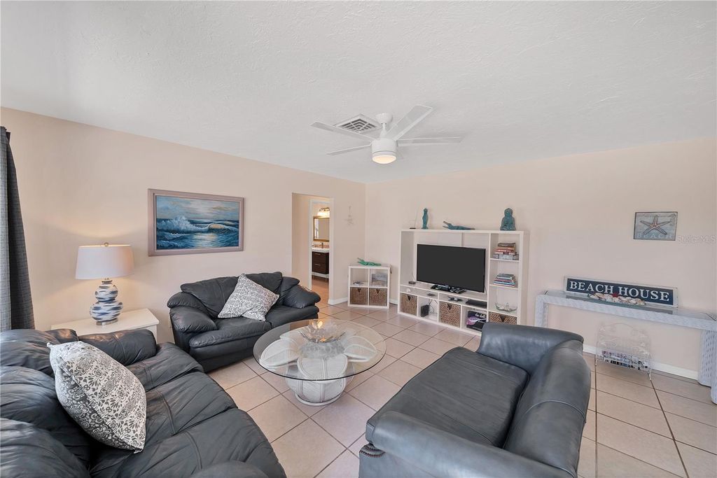 Photo of 881 Polaris Road, Venice, FL 34293 (MLS # C7518653)