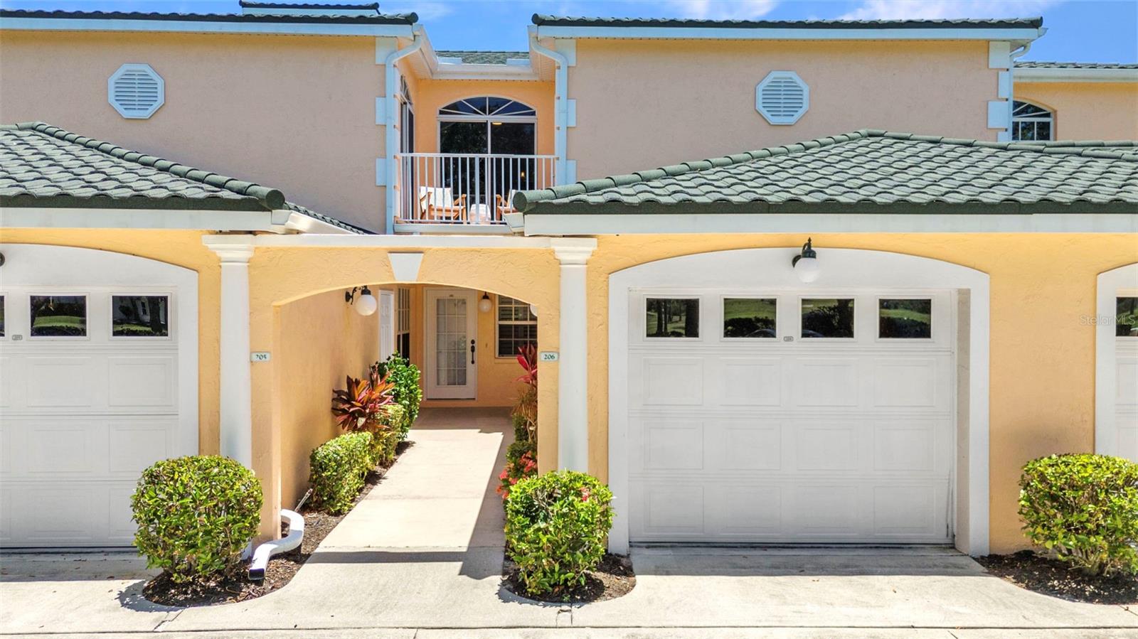 206 GONDOLA PARK DRIVE 206
