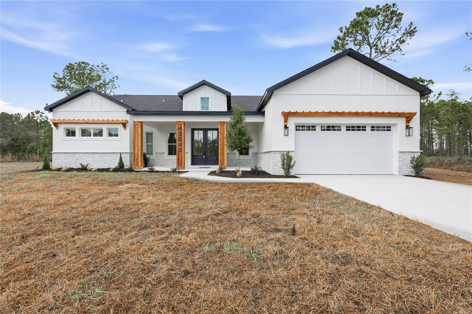 ROYAL TRAILS UNIT 01 - Residential