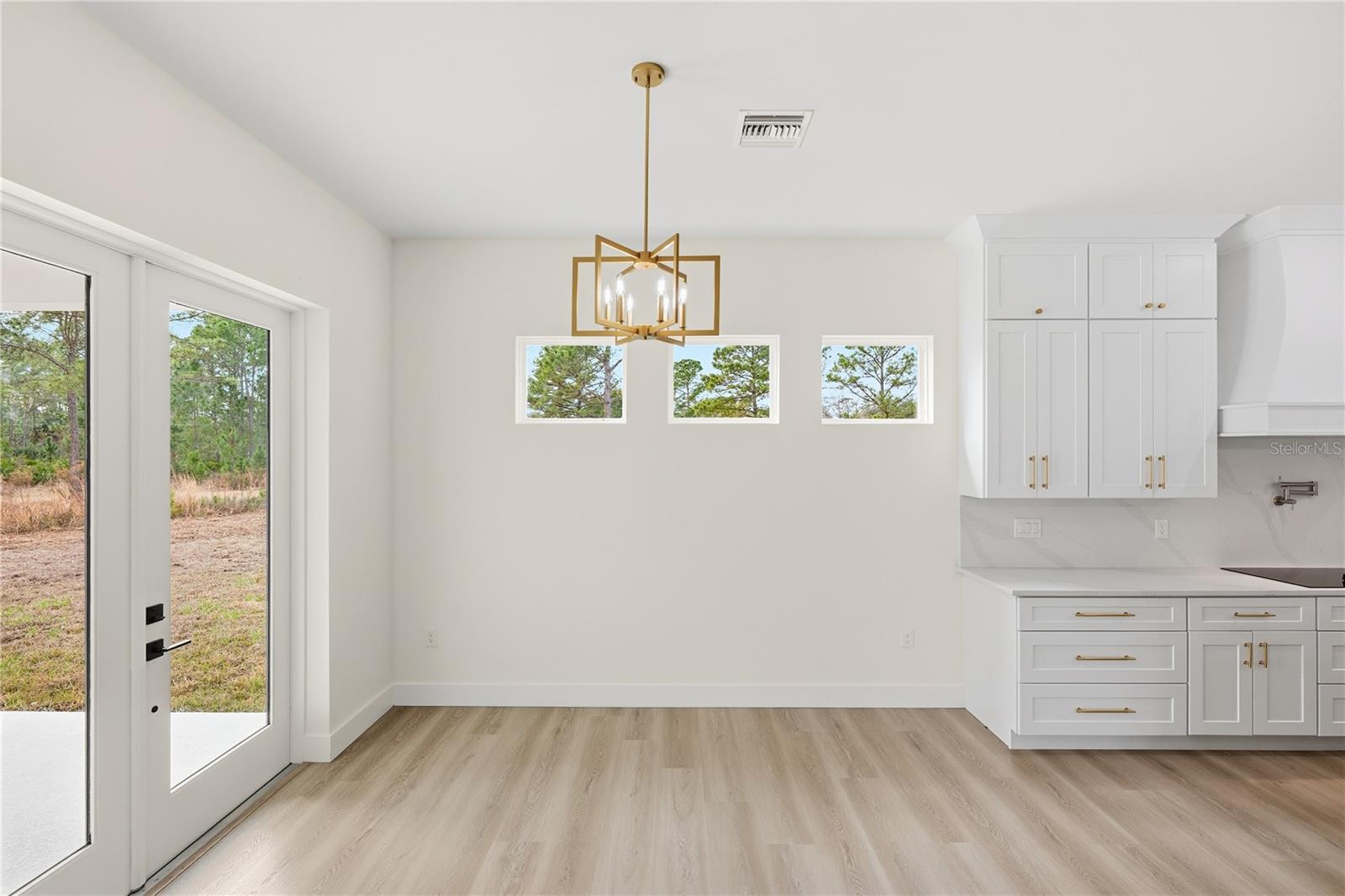 ROYAL TRAILS UNIT 01 - Residential