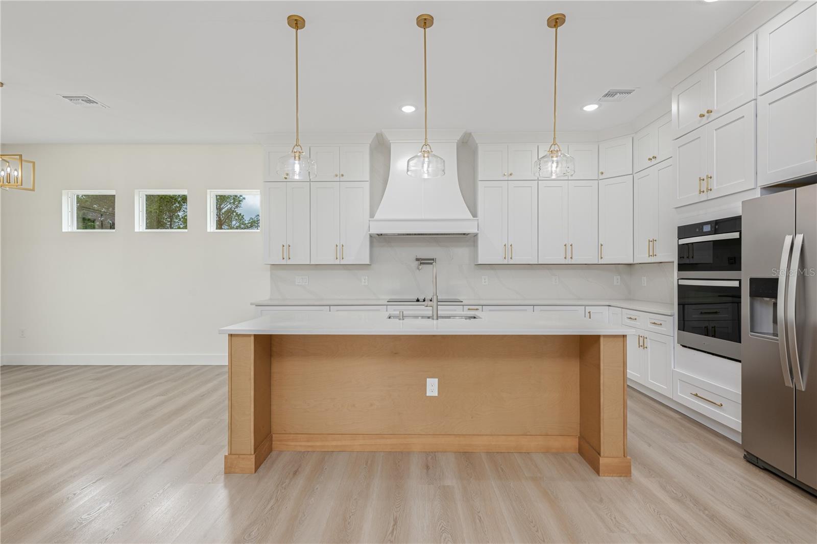 ROYAL TRAILS UNIT 01 - Residential