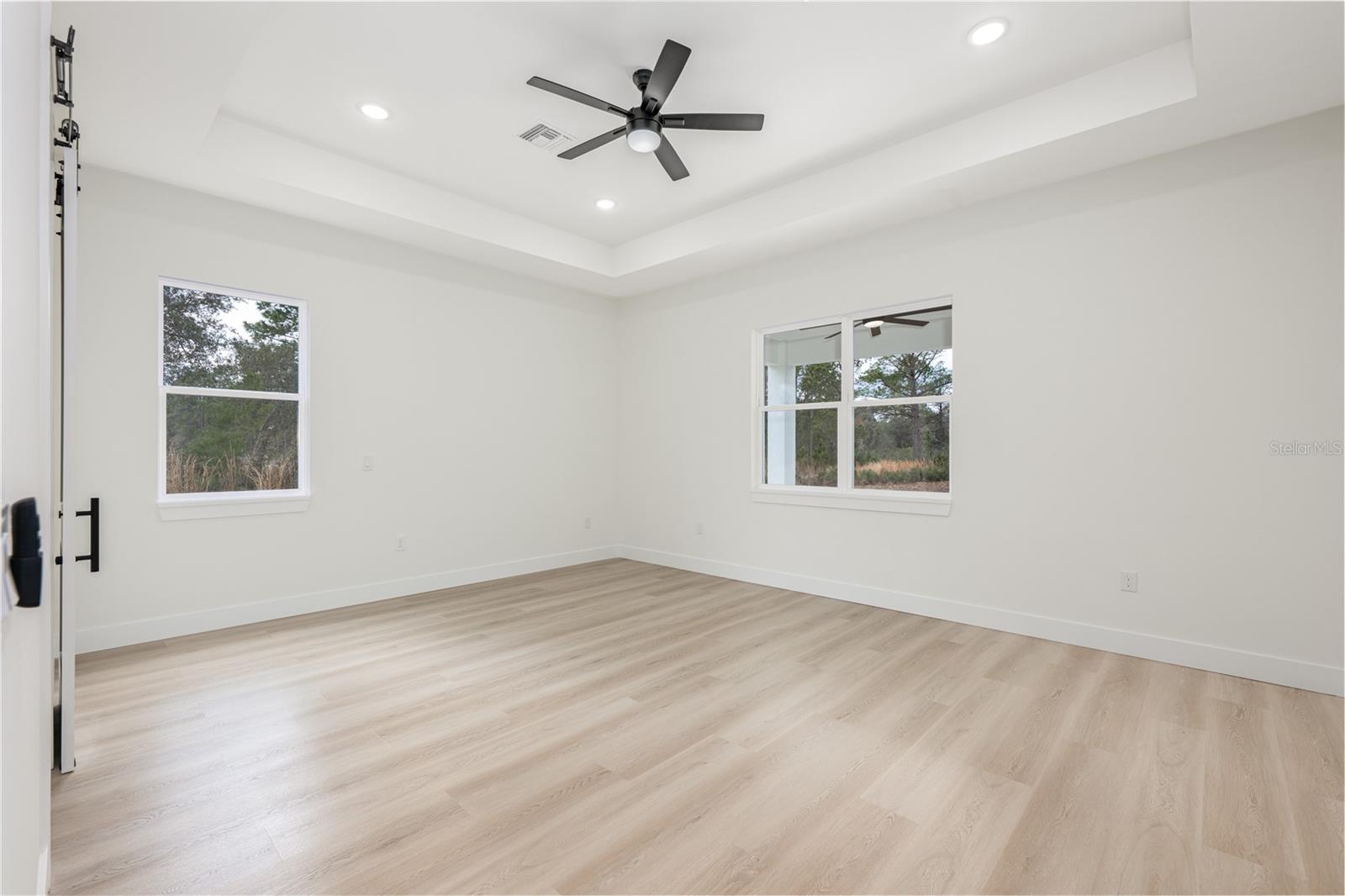 ROYAL TRAILS UNIT 01 - Residential