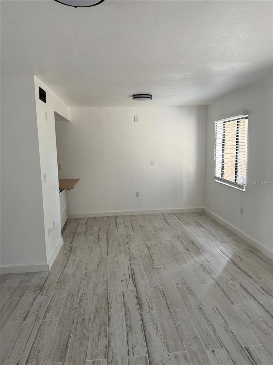 HIDDEN LAKE VILLAGE - Residential