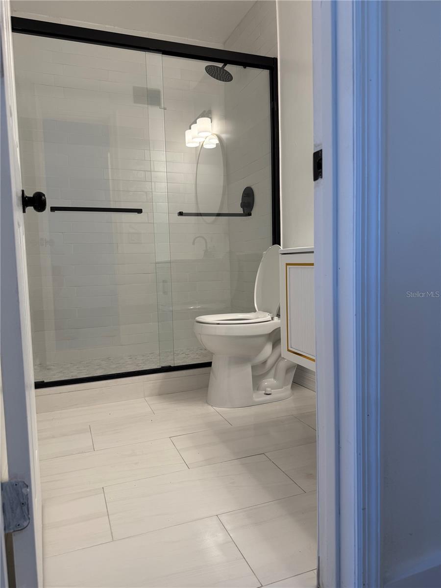 HIDDEN LAKE VILLAGE - Residential