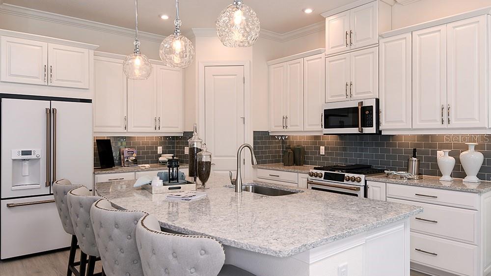 AZARIO ESPLANADE - Residential