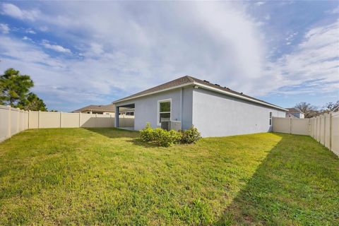 A home in PALMETTO