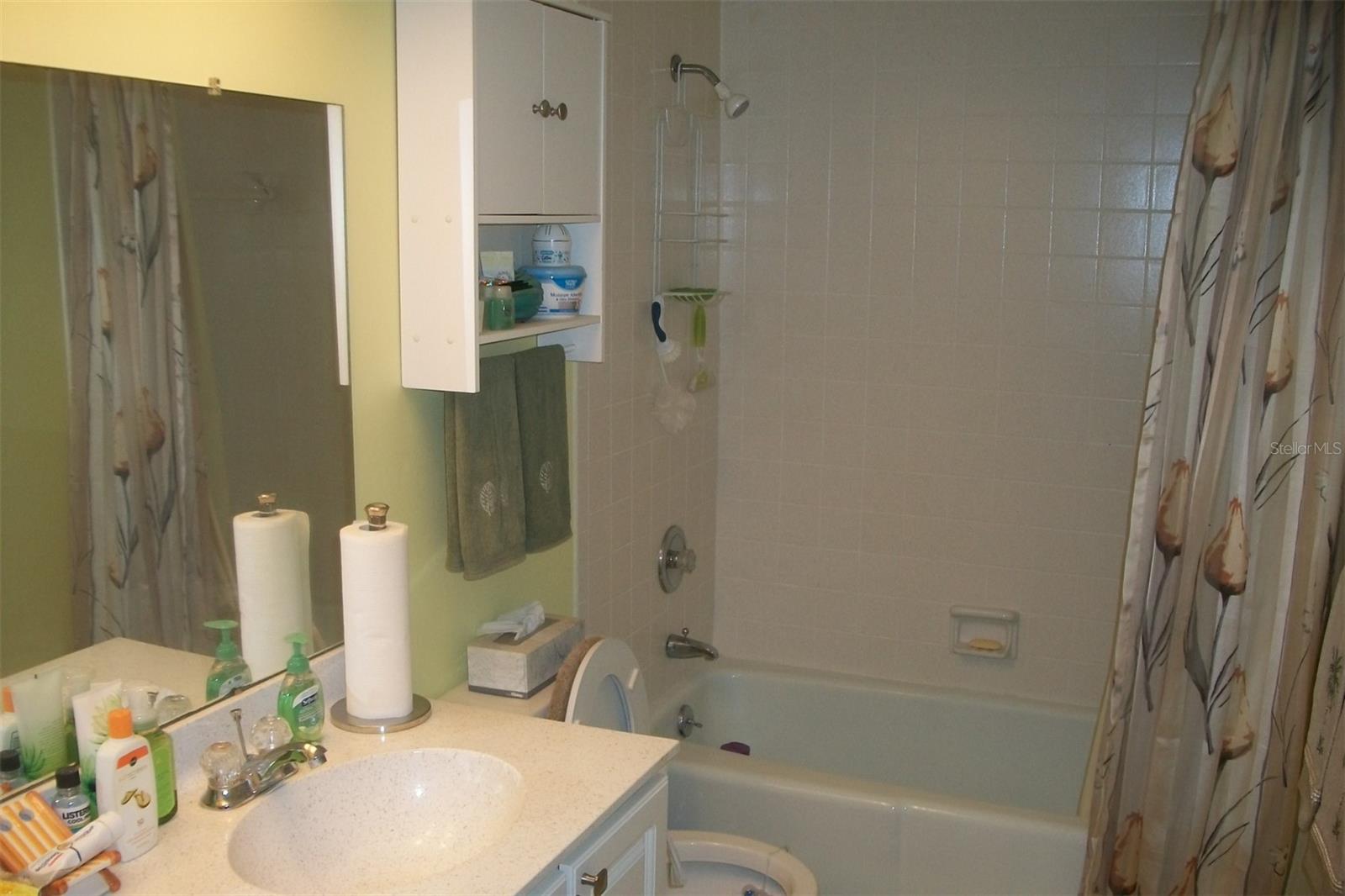 COVE CAY 26-16 VILLAGE I - Residential