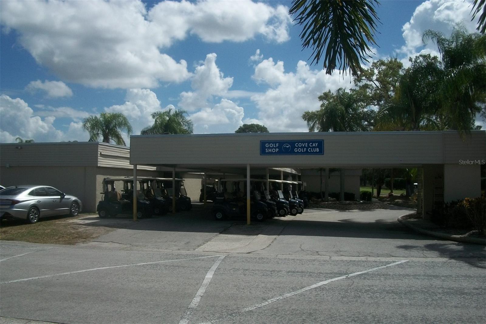 COVE CAY 26-16 VILLAGE I - Residential