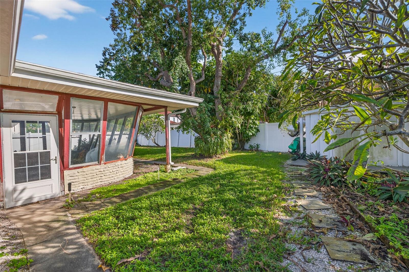 EDEN SHORES SEC 5 - Residential