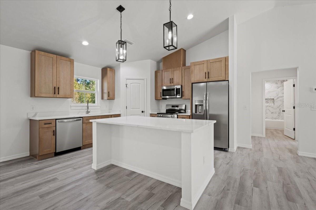 HIDDEN OAKS FIRST ADD - Residential