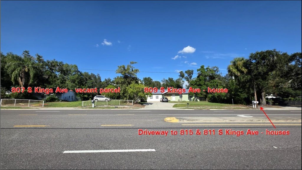 Photo of 807 S Kings Avenue, Brandon, FL 33511 (MLS # TB8561754)