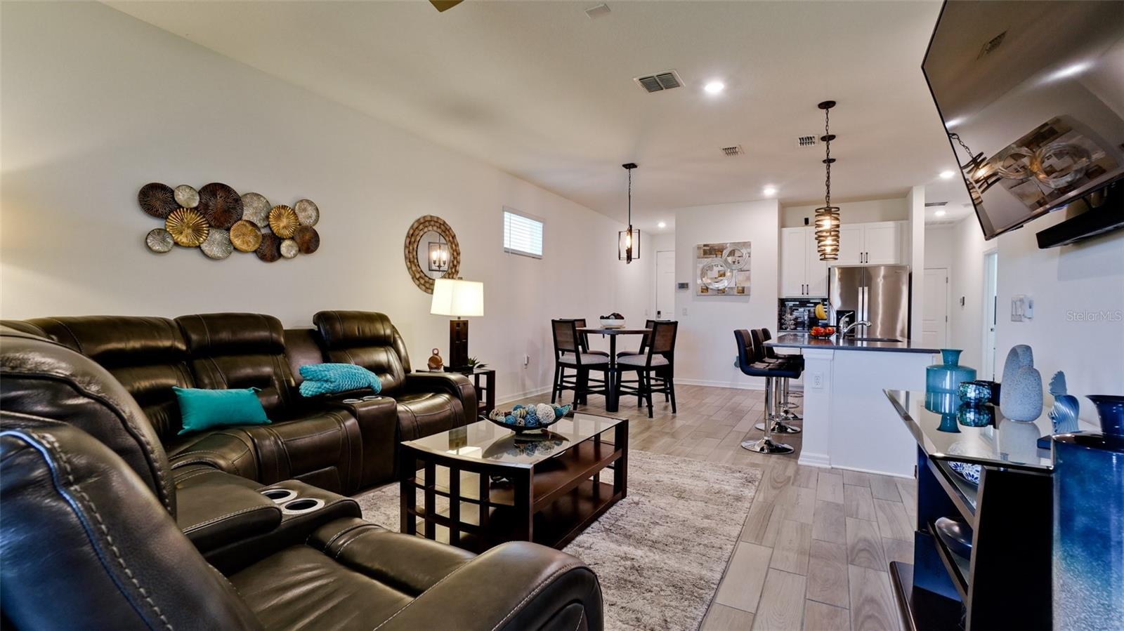 ARTISAN LAKES EAVES BEND PH I SP A-K - Residential